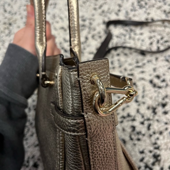 Authentic Gold Metallic Coach Swagger - Picture 2 of 12